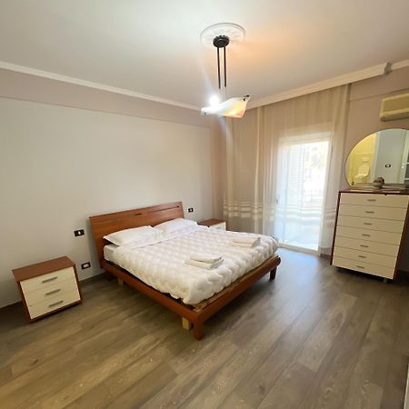 Sea View Apartaments Durres Luaran gambar